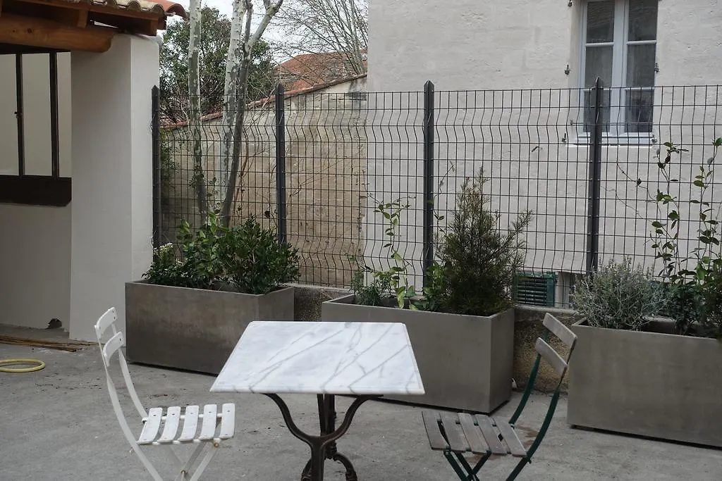 Au 21 Daire Avinyon Fransa